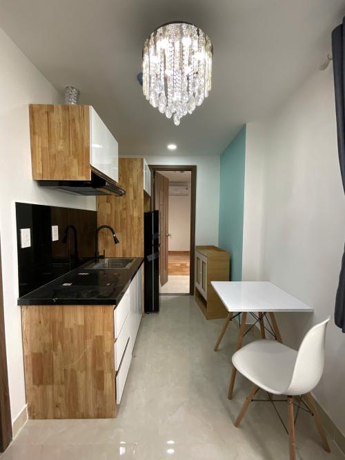 E301